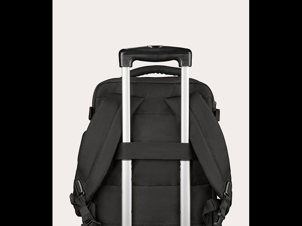 TUCANO ruksak TUGO M CABIN15.6 crni,MacBook Pro 16″,23l