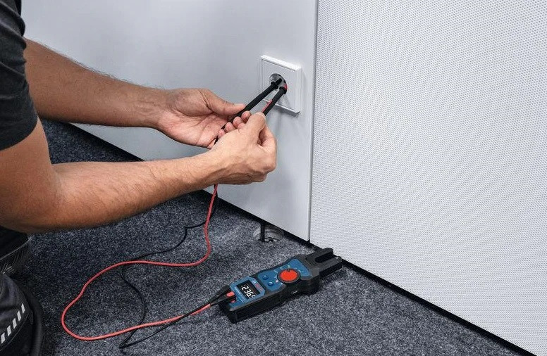 BOSCH GFM 1000-15 Digitalni viljuškasti multimetar - Image 3